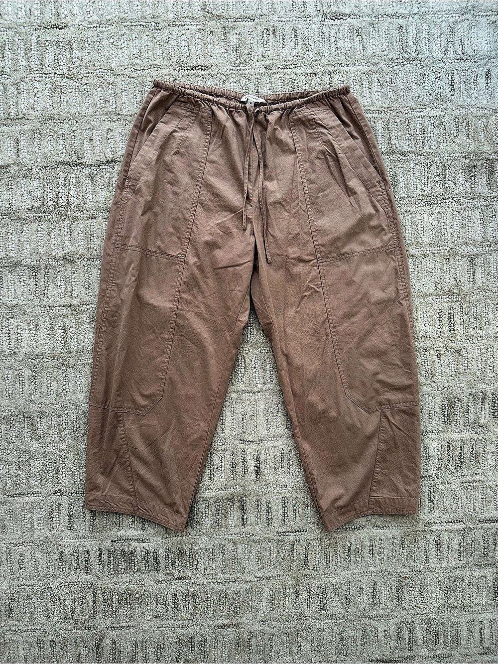 Banana Republic Cotton Poplin Barrel Pull-On Pants—M—“Praline Brown”